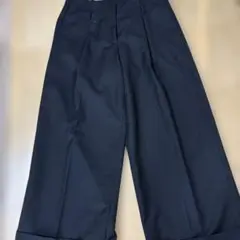 ブラック ワイドパンツ