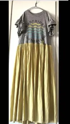 フリル袖ワンピース