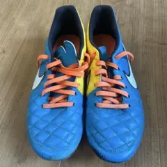 NIKE ティエンポ　ジーノ ネオターク　ホワイト　ハイパークリムゾン　ブラック