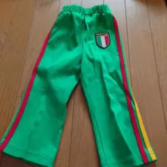 子供用イタリア国旗エンブレム付き緑色パンツ