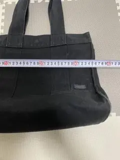 Item thumbnail for item 6a1b80bf-0346-490e-95d9-32334914786b