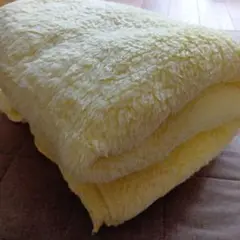 シープボア クリーム色 薄黄色 ひよこ色