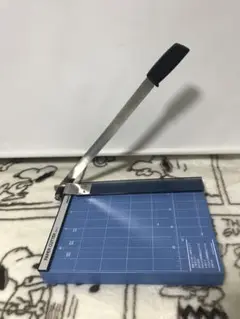 KOKUYO コクヨ A4 ペーパーカッター