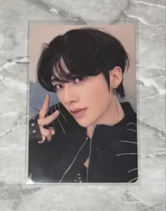 Item thumbnail for item c4fc2de7-5855-4fa5-b5ac-e5fb23f8d730