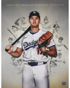 大谷翔平表紙2025ドジャースYEARBOOK新刊フルカラーバージョン日本未発売