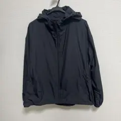 【匿名配送】美品 UNIQLO ポケッタブルUVカットパーカ 黒 S 完売品