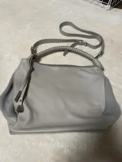 NＩＣＯＬＩ　グレー レザー ショルダーバッグ 中型