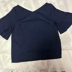 アンタイトル　UNTITLED トップス　紺色