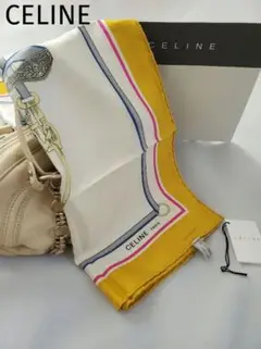 セリーヌ スカーフ
