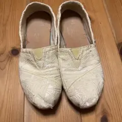 トムス　24センチ