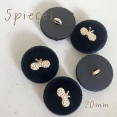 Item thumbnail for item cbcf186e-acc8-4206-bfaa-6e3121c89007