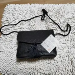 新品未使用印傳屋 INDEN-YA レトロショルダーバッグ黒エンボス加工く-13