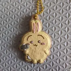 【新品未使用】ちいかわ　キーホルダー　うさぎ　お菓子　おまけ