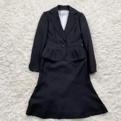 33【美品】FESMY スーツ セットアップ スカート 黒 ラメ 9AR