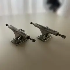 ACE trucks 44 中古　削れているけどまだ使える