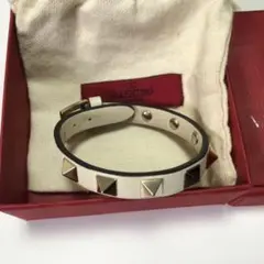 【ヴァレンティノ】ロックスタッズ ブレスレット