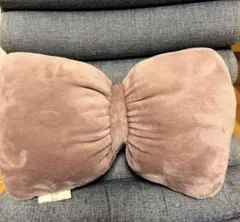 【美品】リボン型クッション