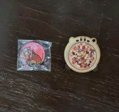 星のカービィ　30th 缶バッジ　カービィカフェ ピザマグネット シーフード