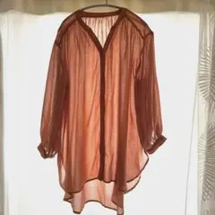 LEPSIM オレンジの透け感長袖シャツ
