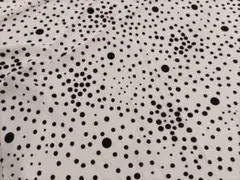ホワイトブラックドットジョーゼット生地　150センチ幅3メートル