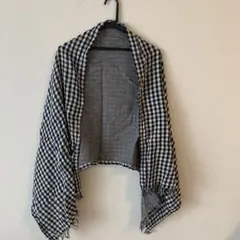ブラックチェックの授乳ケープ