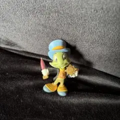 Item thumbnail for item d74bf0d8-3e24-4eca-9308-d2801a4b490f