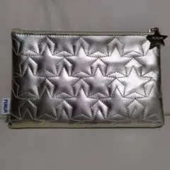FURLA シルバー 星型キルティングポーチ
