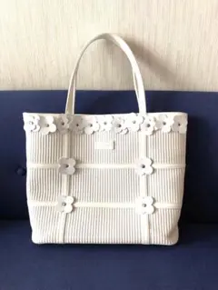 M's Gracy フラワーモチーフ トートバッグ　白