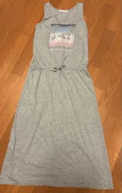 B.L.U.Eノースリーブ ロングワンピース ライトグレー M
