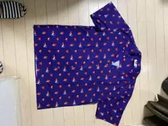 2024年8月にマルイデパートで7800円で購入しまし‼️た❗️鮮やかな青色ですよ￼