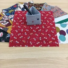 ★A628★ カットクロス/プリント生地/国産/25cm×25cm/10点