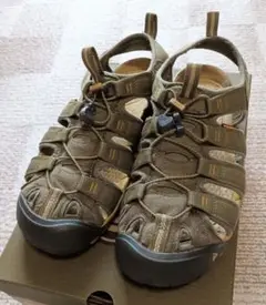 KEEN クリアウォーターCNX 箱付き