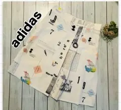 adidas プリーツスカート ホワイト S グラフィックプリント アディダス