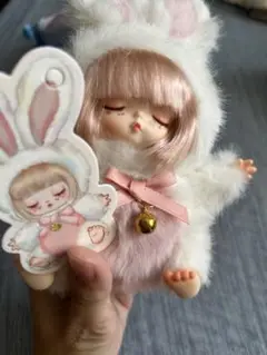 Annie Baby ウサギコスチューム人形
