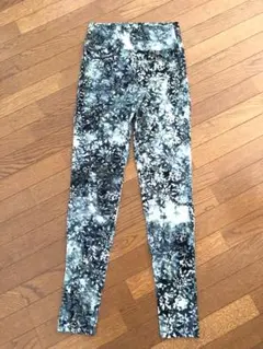 新品MILKYOGA ロングレギンス スパッツ L/XL 花柄 BS110バリ発