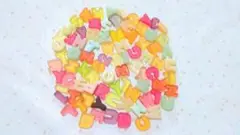 ミニチュア　スイーツ　フルーツ　樹脂粘土　イチゴ　みかん　グミ