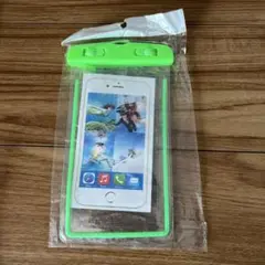 新品未開封　携帯　防水ケース 緑