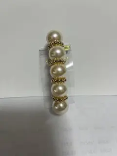 パール装飾ヘアクリップ①