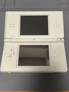 任天堂 DS Lite ホワイト 本体　ジャンク