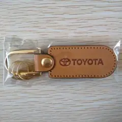 【送料無料】トヨタ博物館限定品 TOYOTA革キーホルダー