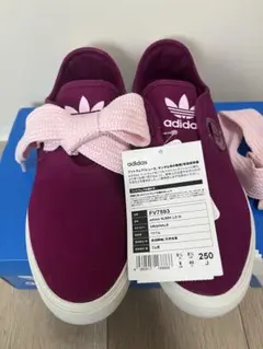 adidas リレースロー 新品未使用 25cm