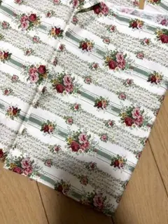 花柄ストライプ 綿生地　端切れ　薔薇