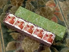 Item thumbnail for item 838c9731-4a2b-4f97-abc7-21897bfdc5e0