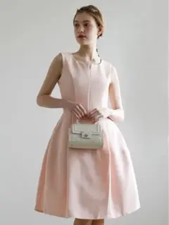 レジーナ　ソフィアワンピース　サクラ
