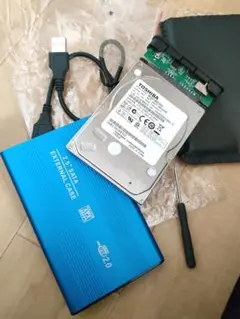 美品 TOSHIBA 320GB 2.5インチ SATA 外付け HDD