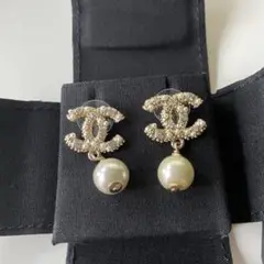 CHANEL シャネルパールピアス