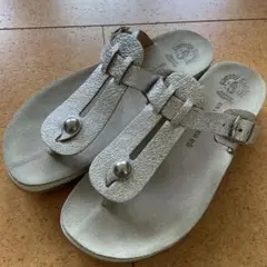 極美品　cava cavaサンダル　サヴァサヴァ　シルバー