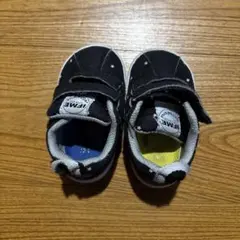 Item thumbnail for item b776072d-f025-46a1-ad18-7c5260927ea7
