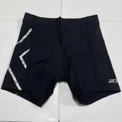 2XU 1/2ショーツ 黒 メンズSサイズ コンプレッション ハーフタイツ