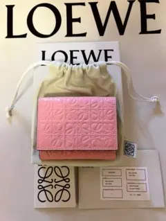LOEWE 三つ折り財布